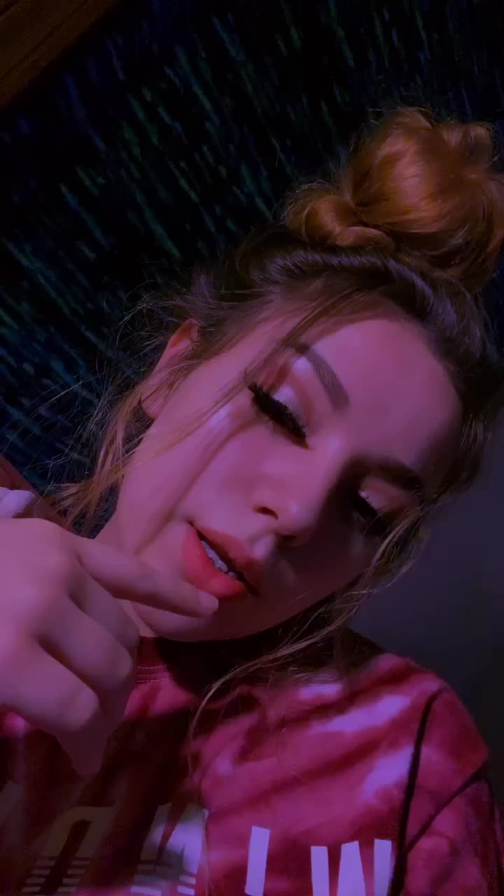 @Babygirl👀❤️😍