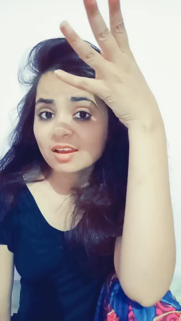 @Queen👸ofjhansi
