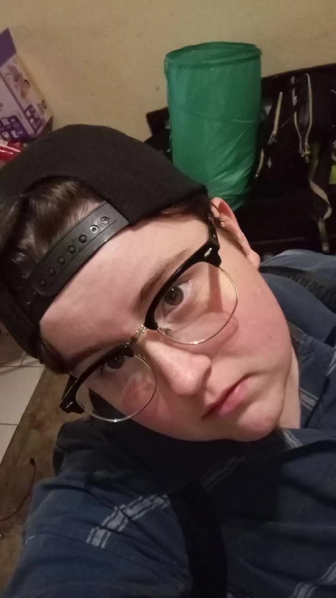 @Queen_Of_demons129