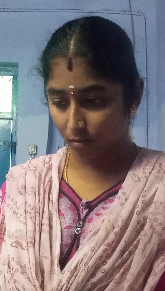 @பிரியா தனேஷ் 💛❤
