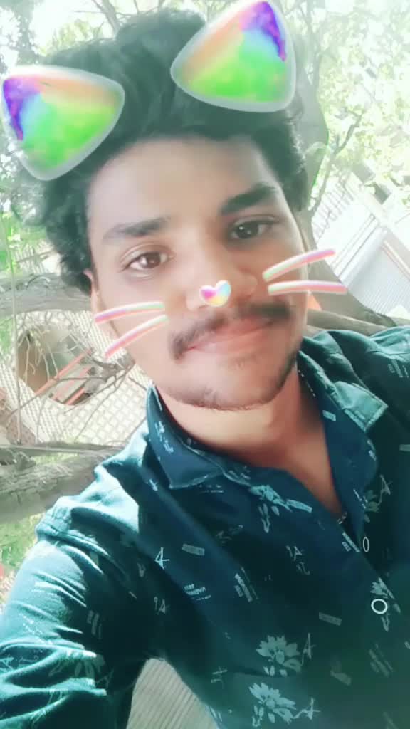 @LOVELY_VIGNESH143
