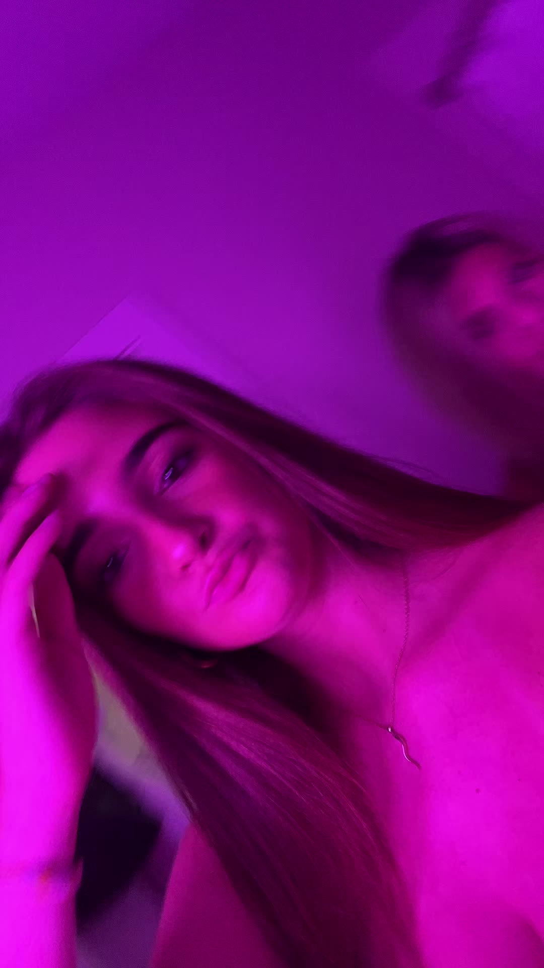 @anna