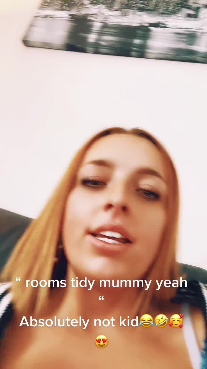 @Emily Elizabeth Capel
