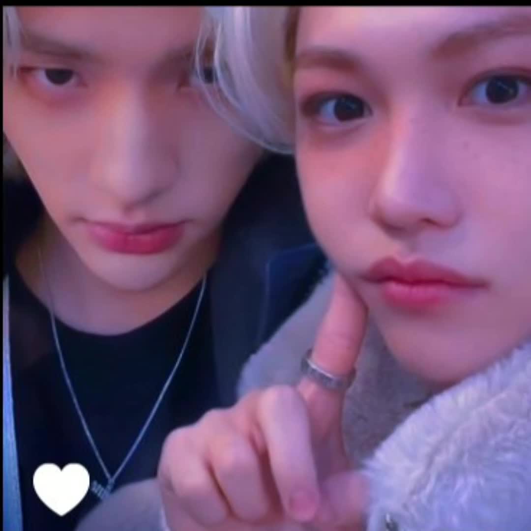 @WeareoneD.O.ooo🐧🍒🌽