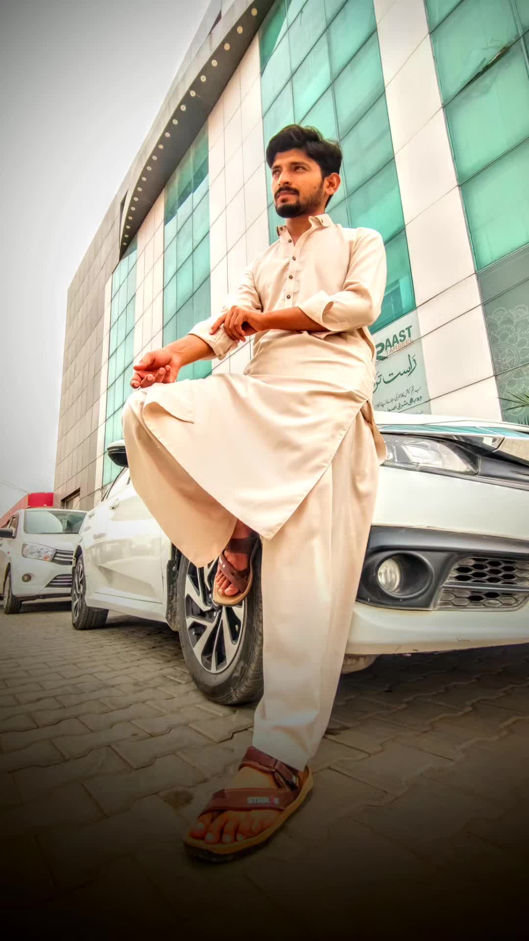 @hussainali1132