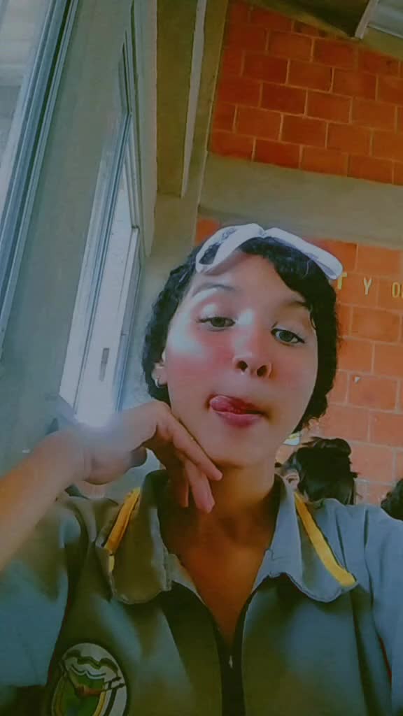 @Daniela vallecilla. 🥰