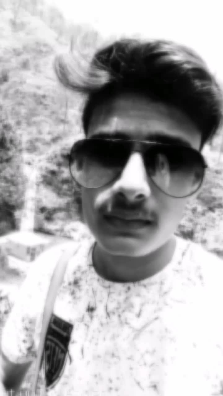 @L&ugrave;v Agarwal