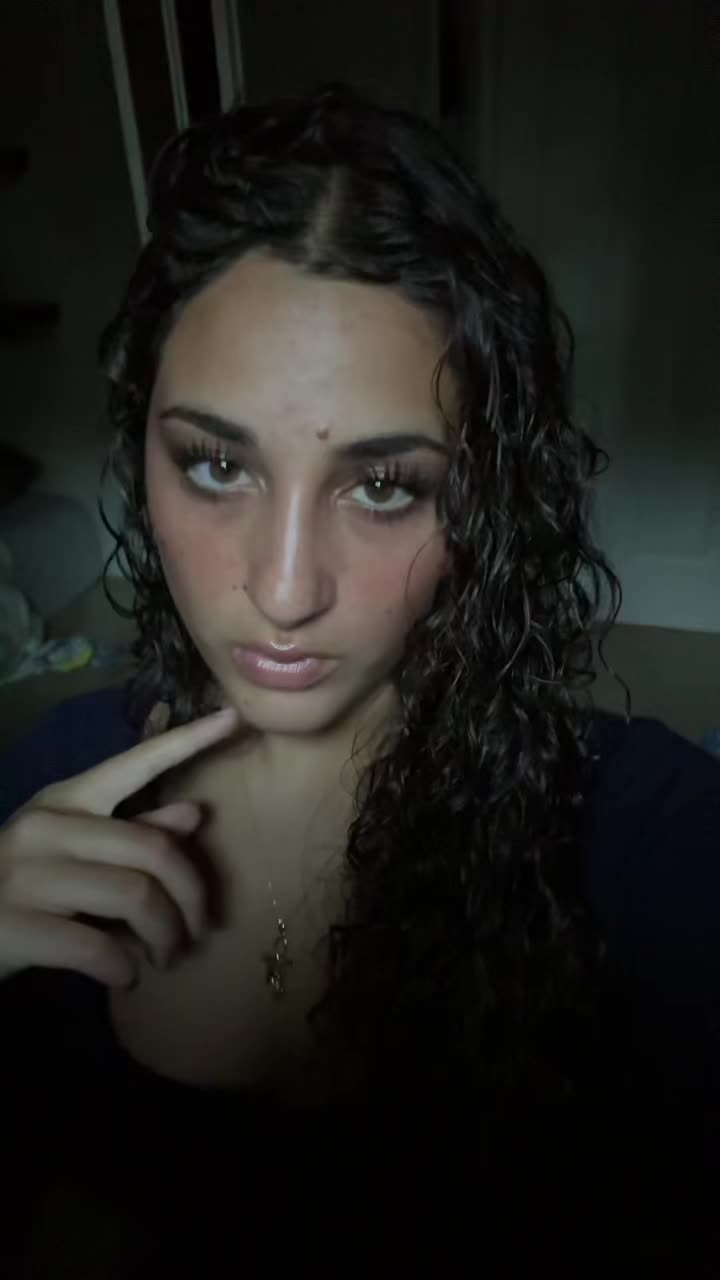 @Isa