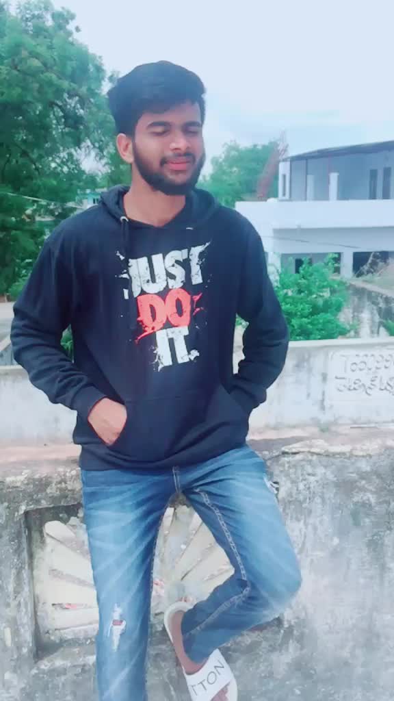 @MANOJ_REDDY.L