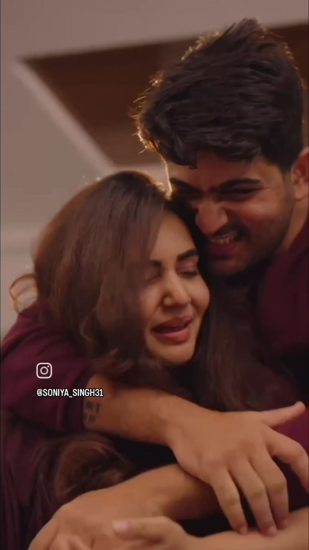 @Couple Video1