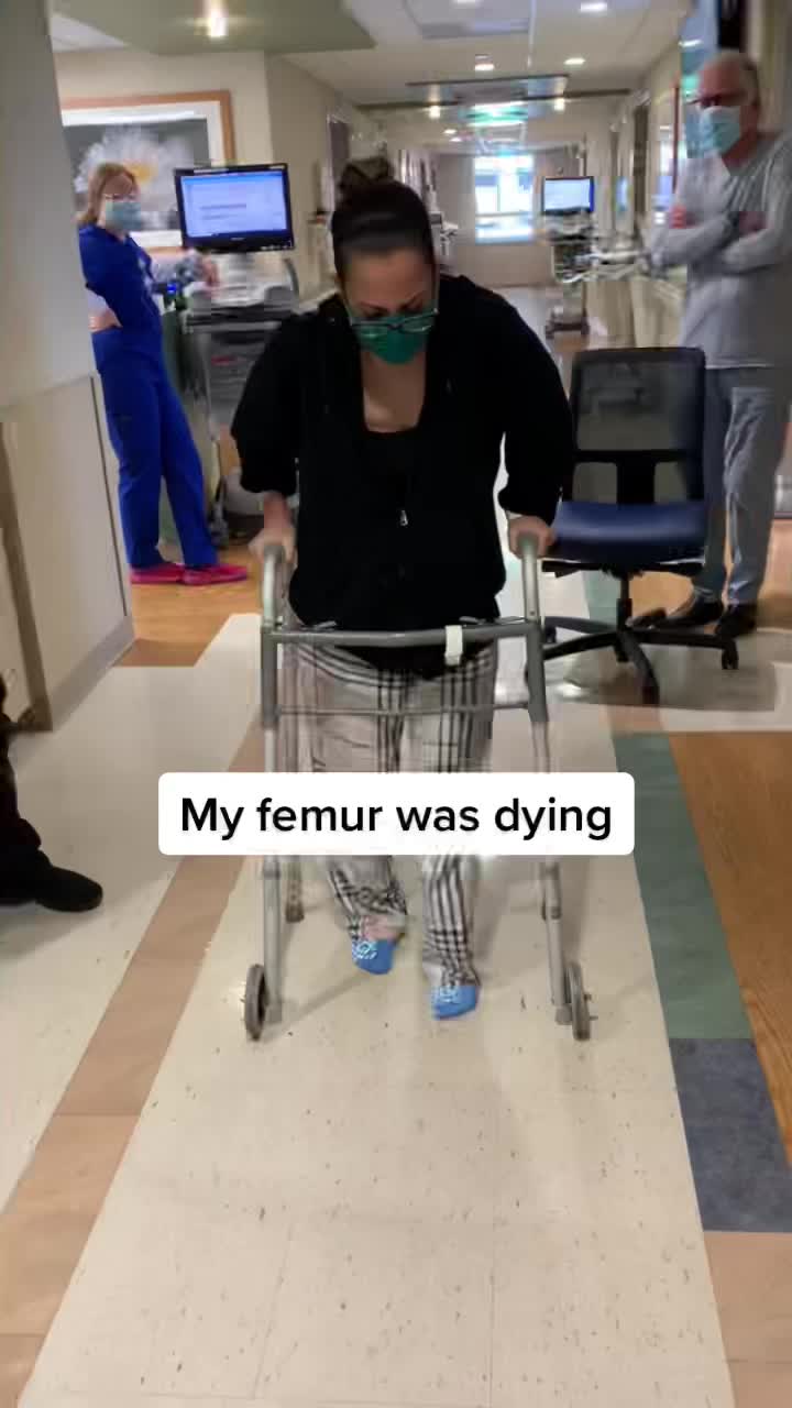 @xlaursaysrawrx
