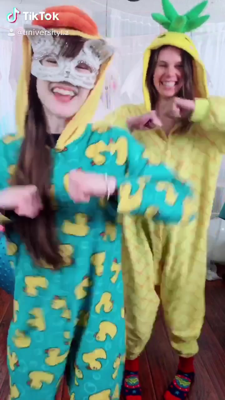 @Universitysmiles