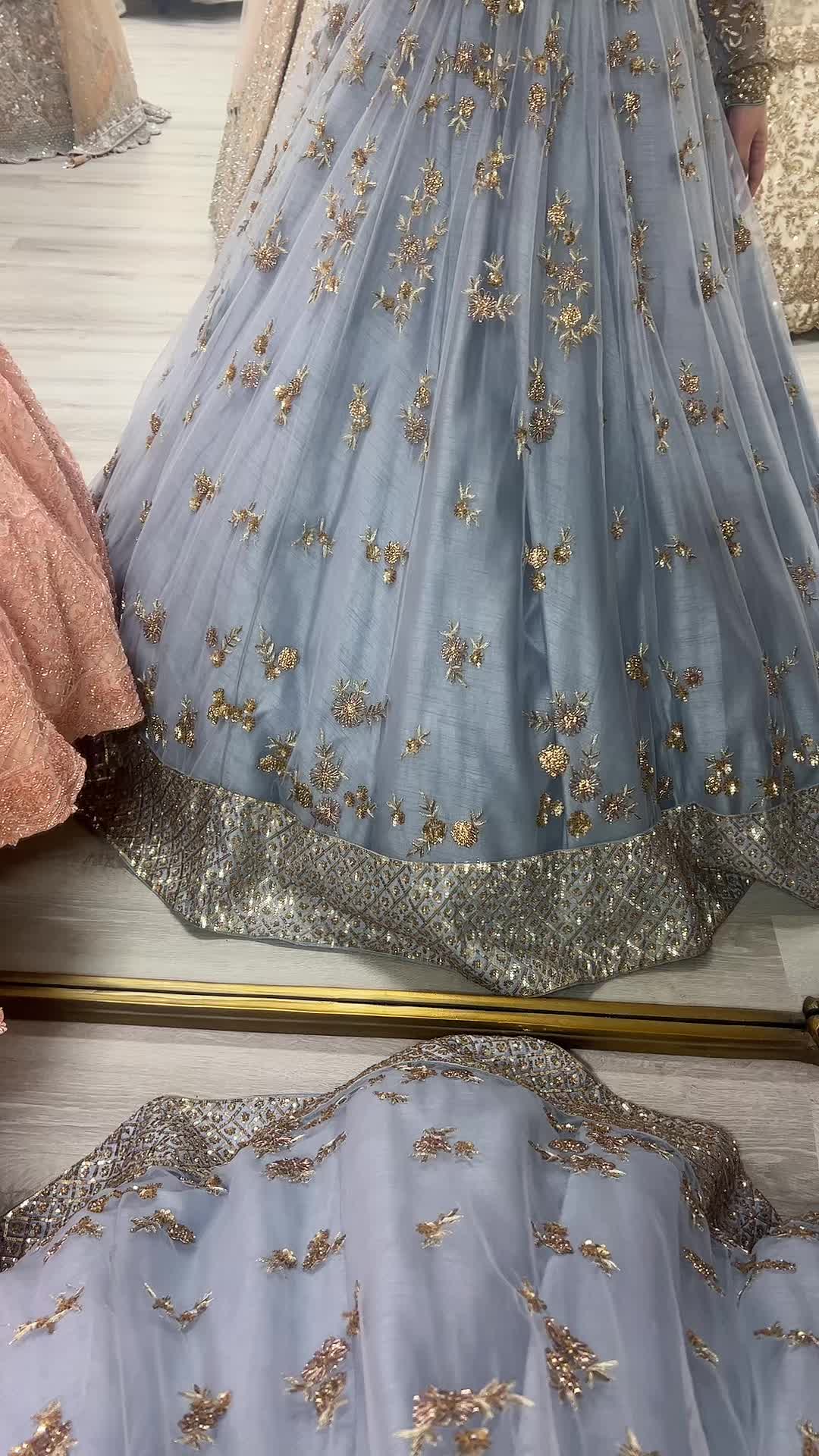 @anuubaee