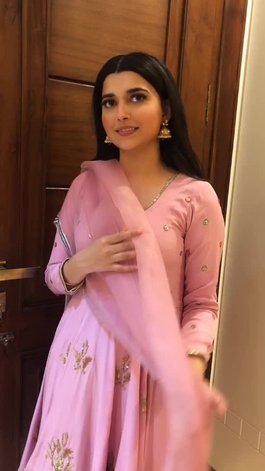 @Nimratkhaira