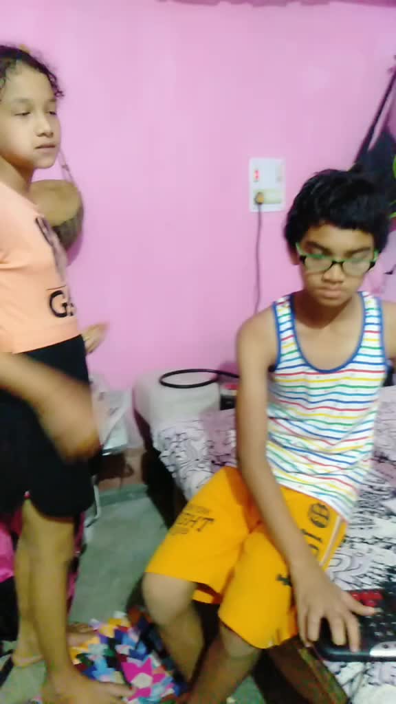 @🤭K,😀P,👧S