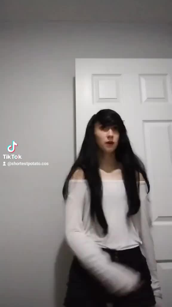 @aphmau cos group