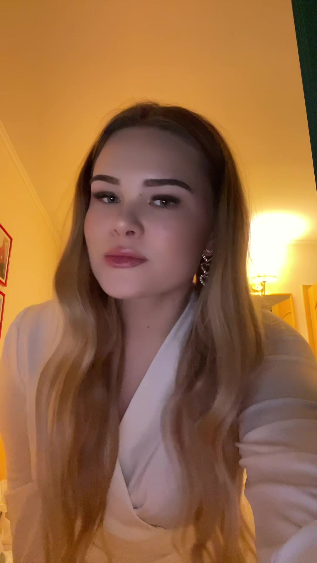 @Kimsybee