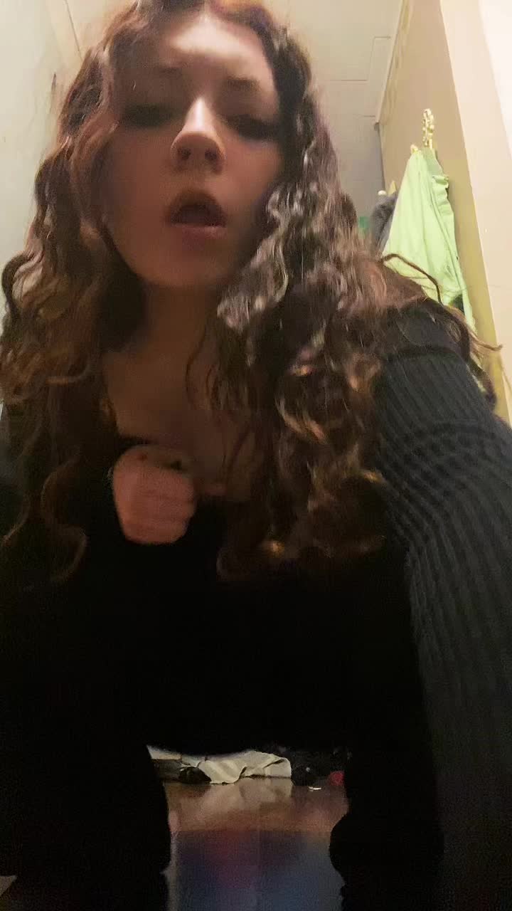 @Madeline<3