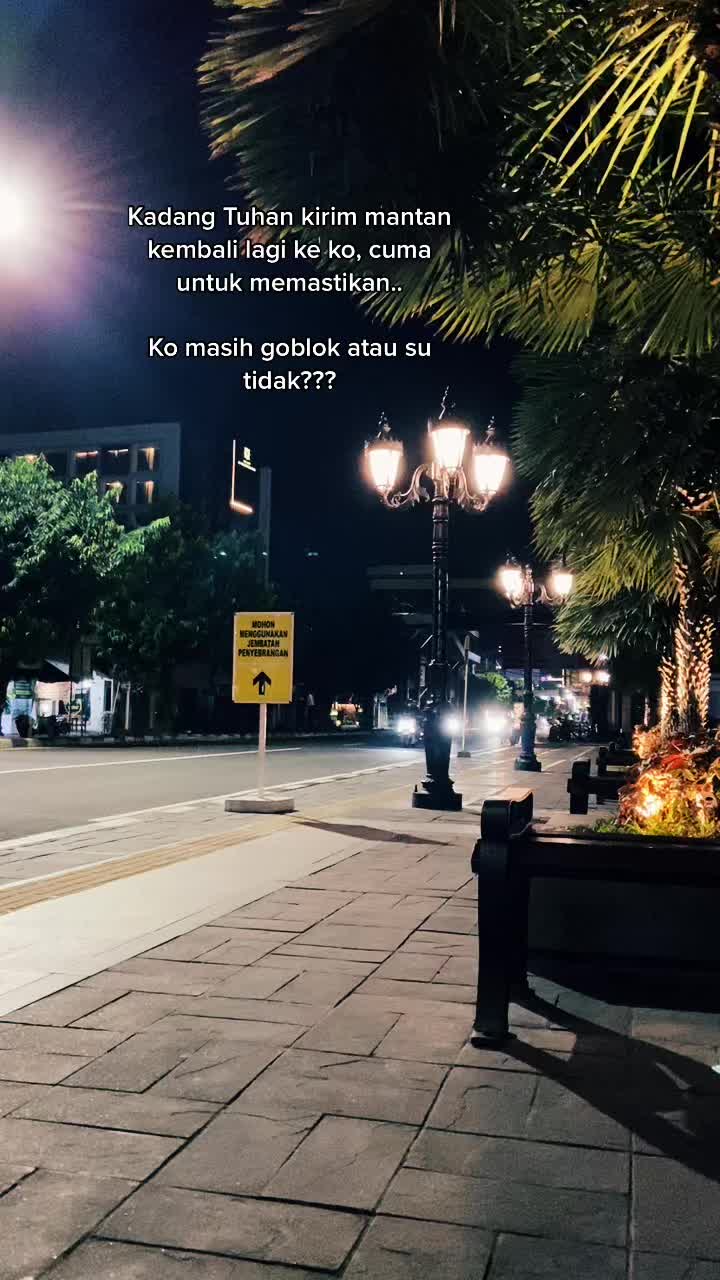 @BAHASA SAJA 👅