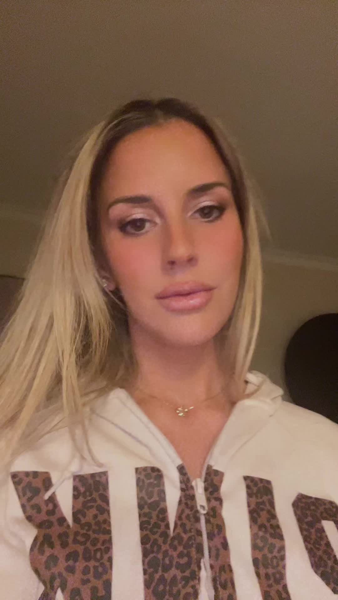 @alanna6ix
