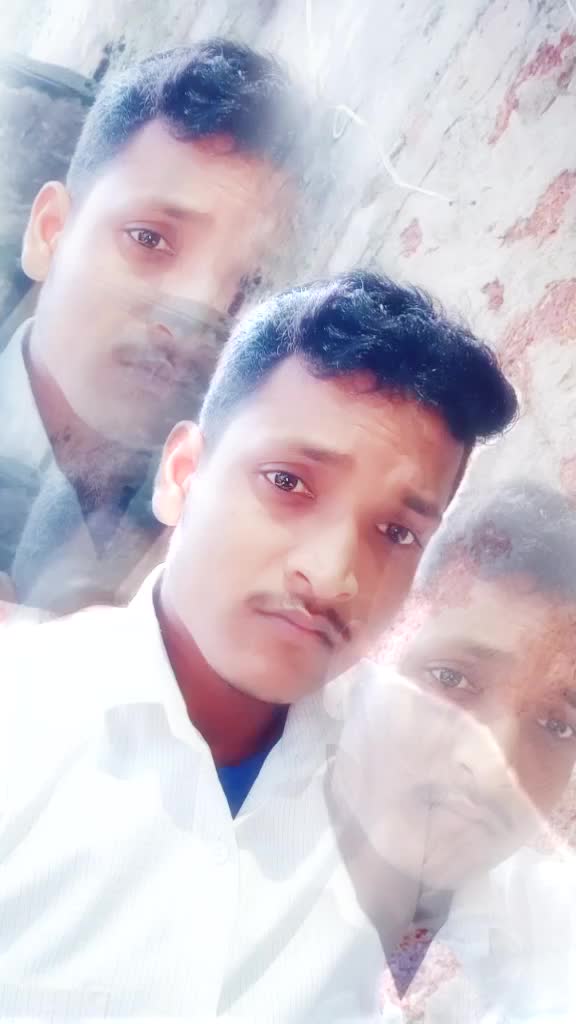 @sad boy Manoj Kumar