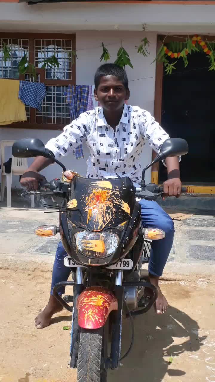 @eshwar eshwar