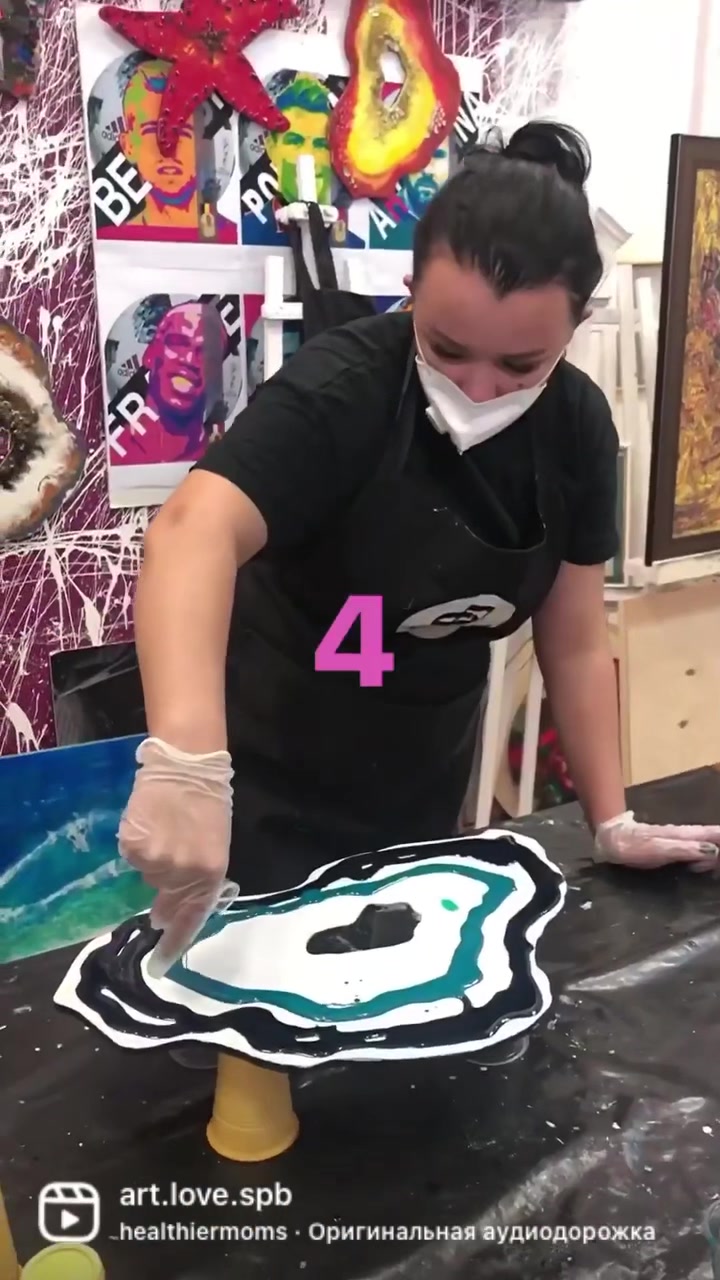@anna_berts