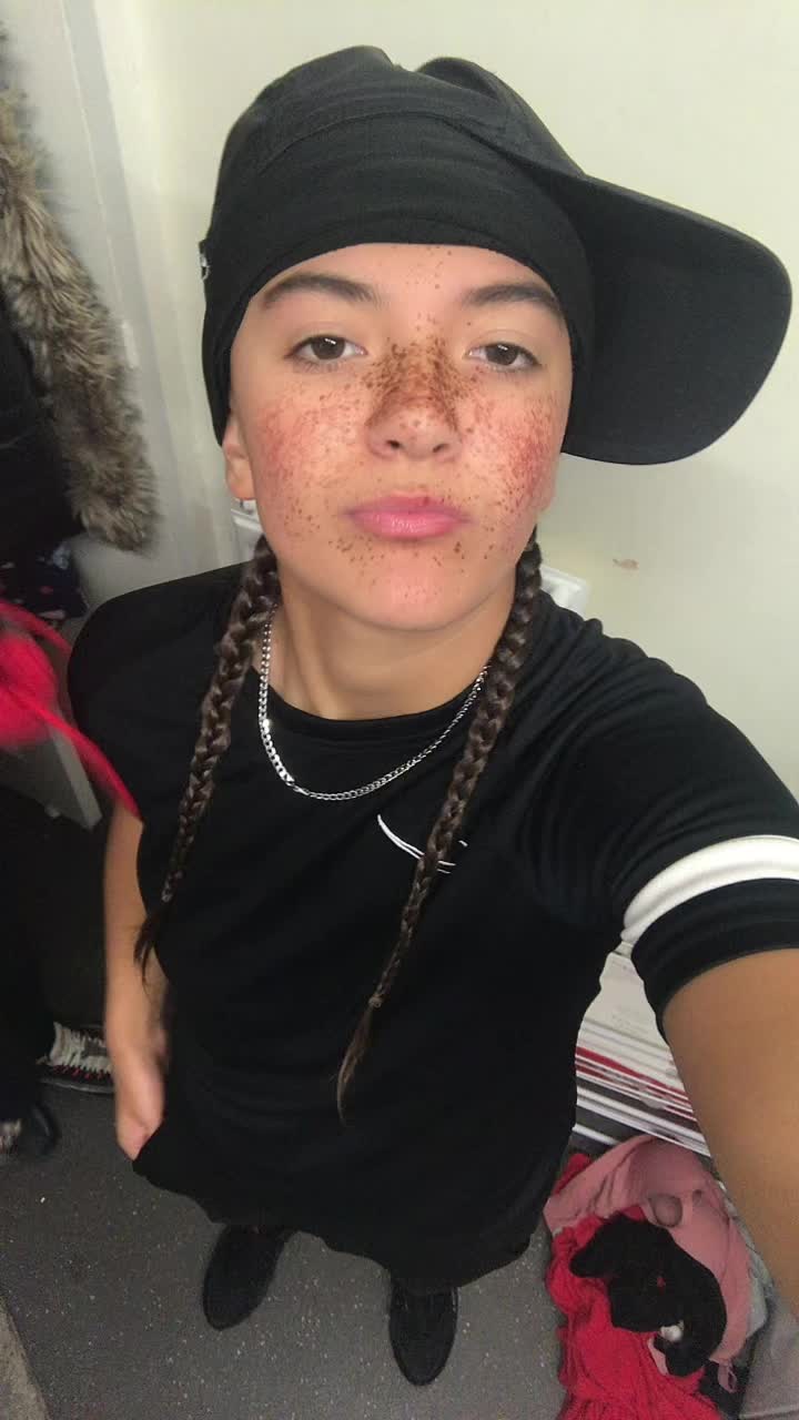 @CX&Scaron;H T 🧸