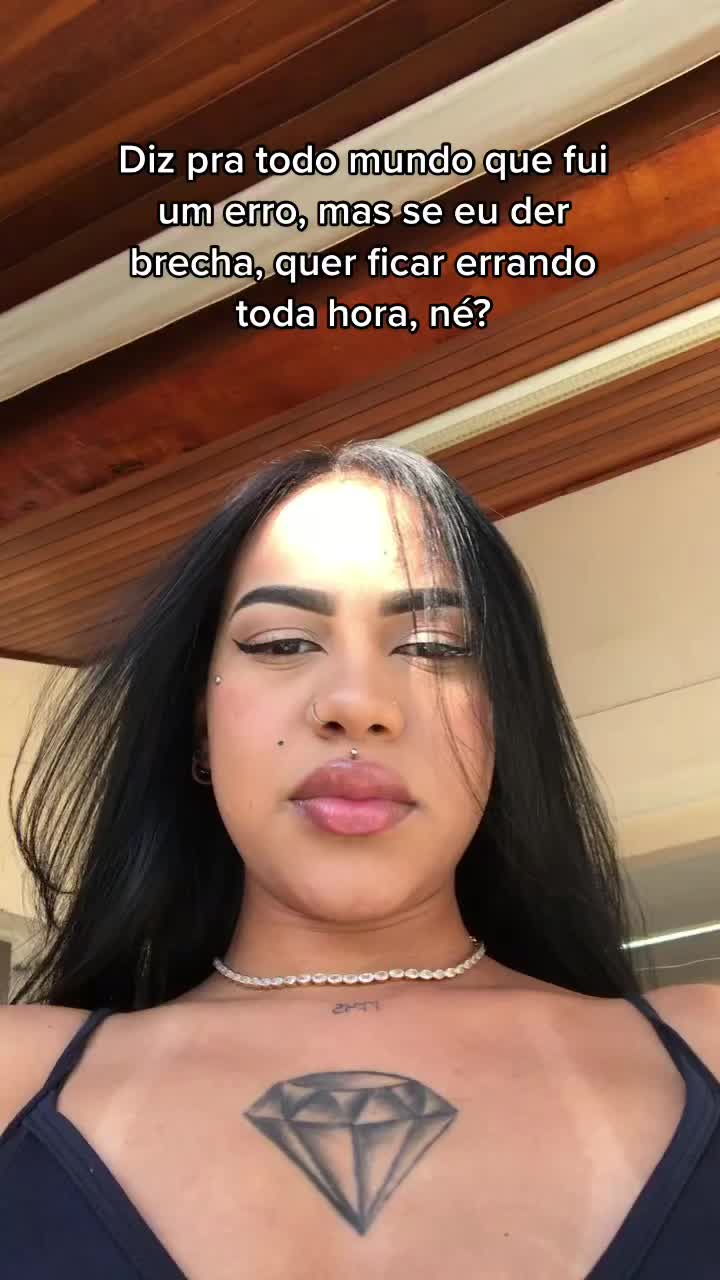 @P&acirc;mela Falc&atilde;o