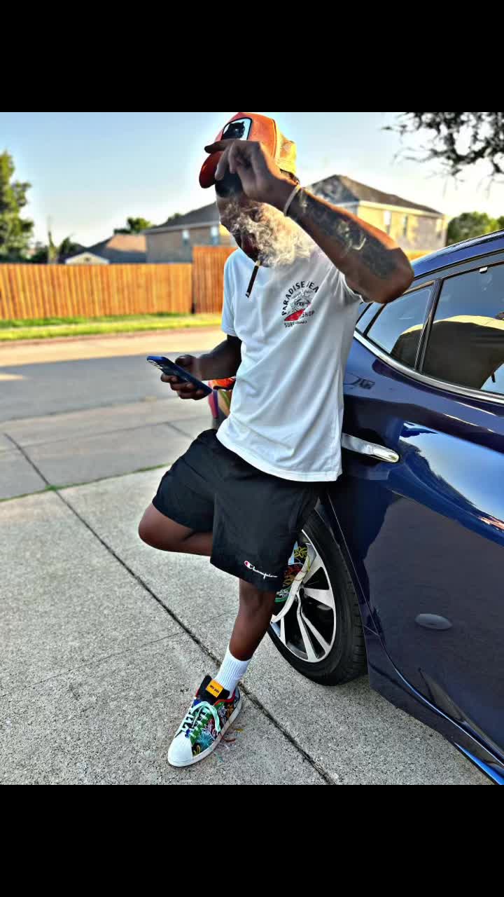 @EyeGoByCapo52