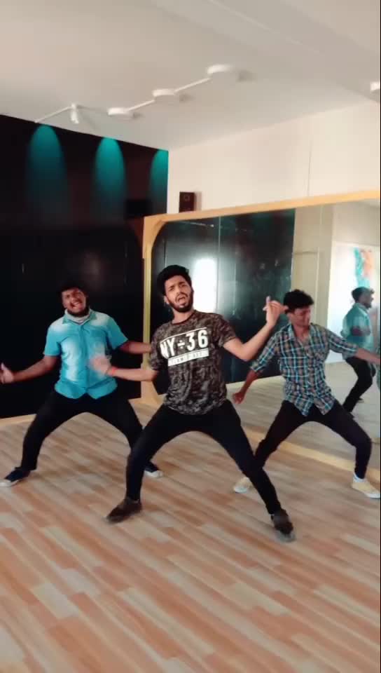 @anushen