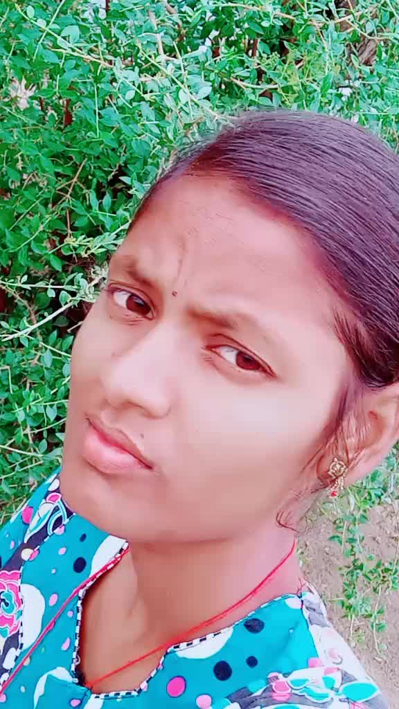 @Dhivi๐น๐น๐๐DD๐๐ป