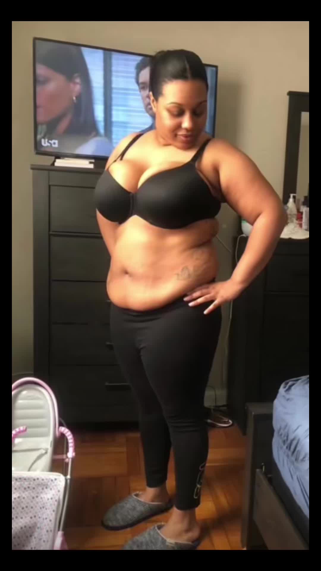 @_devvyy_