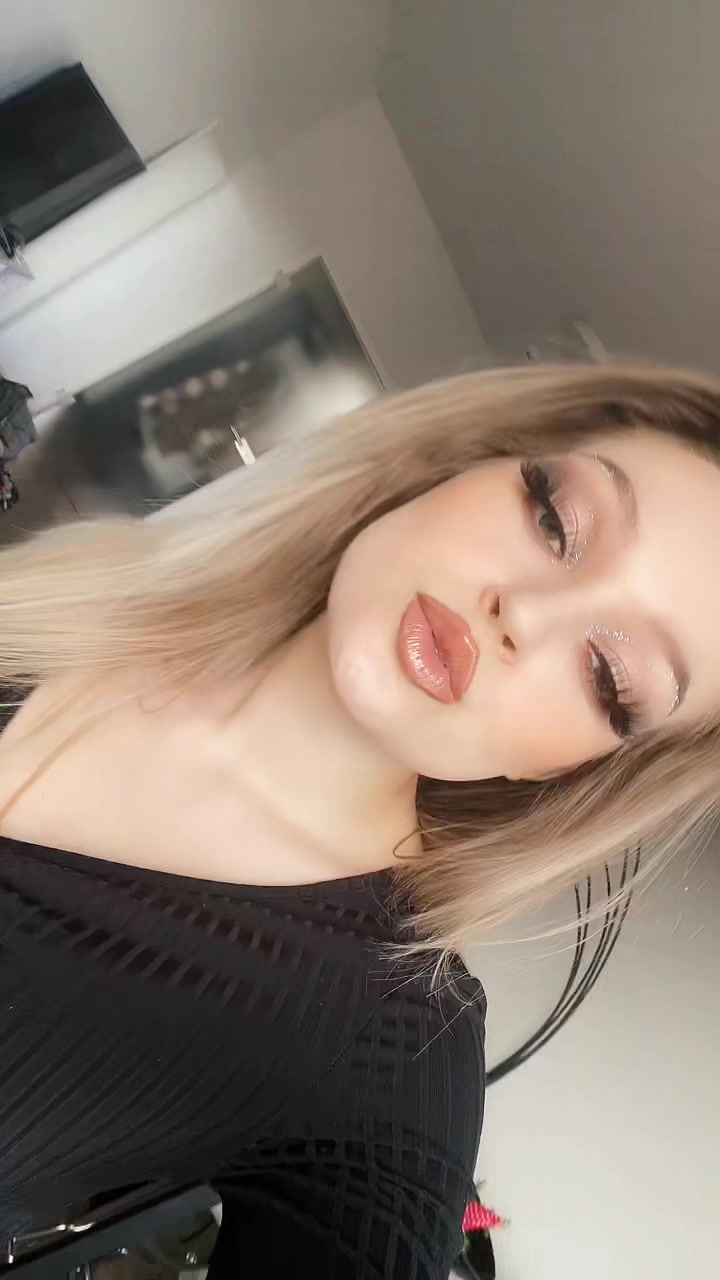 @✨Vanessa ✨