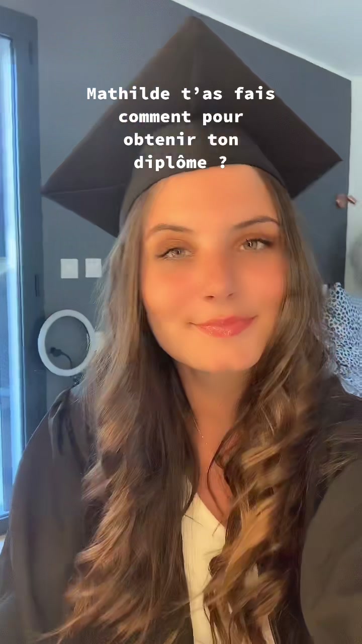 @Mathilde Helios