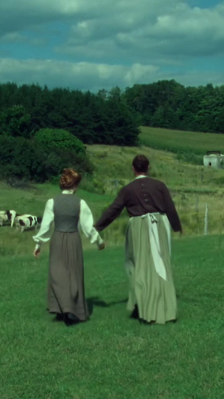 @TheRealAnneOfGreenGables