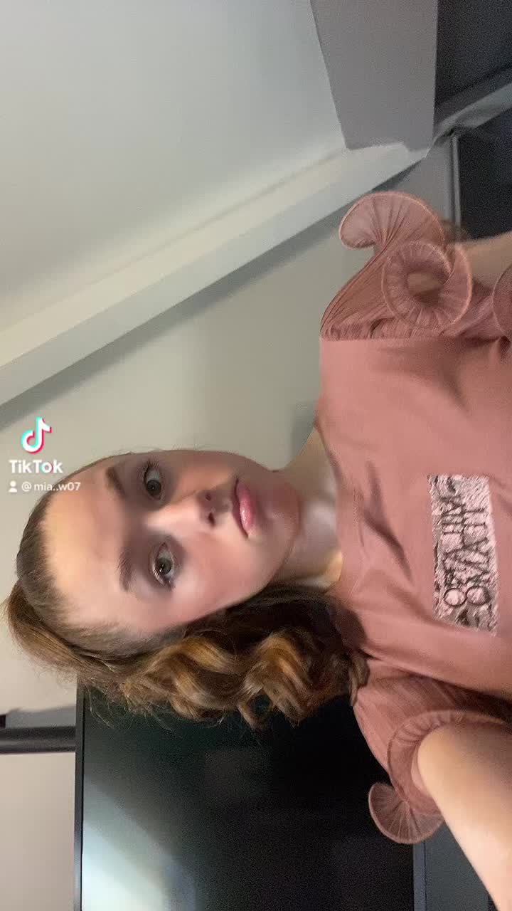 @Mia 💗