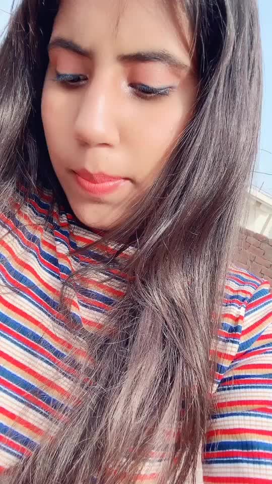 @khushneet kaur♥️💫