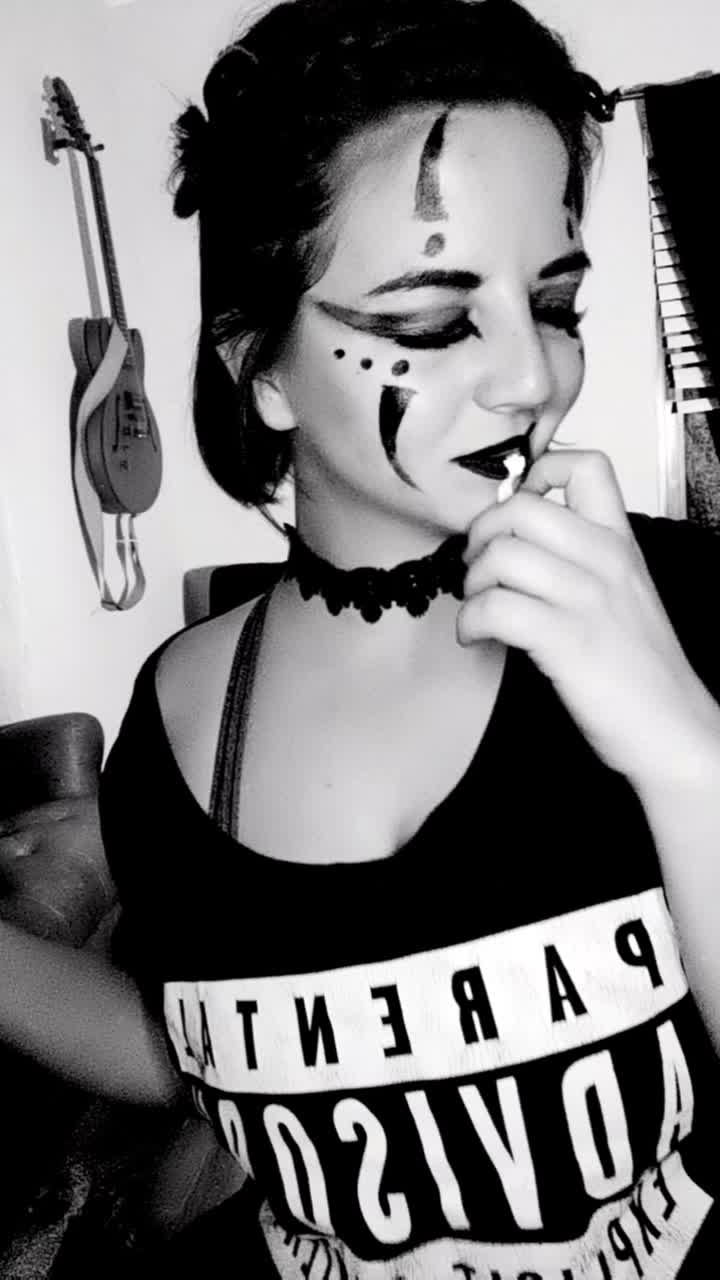 @Amiriska