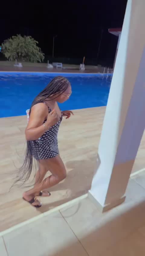 @LindaDor