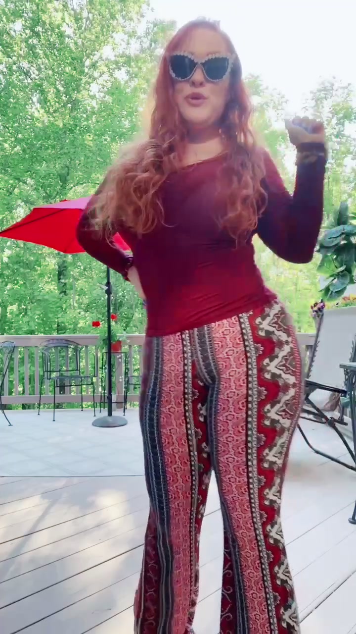 @TheRealMissRed