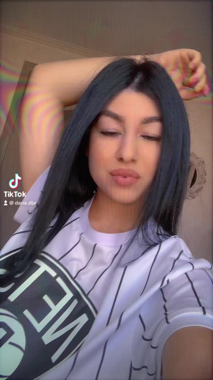 @𝓓𝓪̆𝓷𝓾𝓽̦𝓪