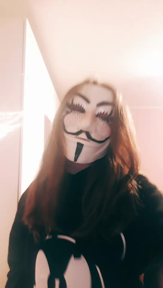 @1000--------🧚♀️--------2000