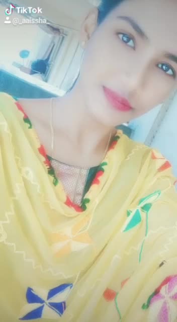 @_srushtii_28_