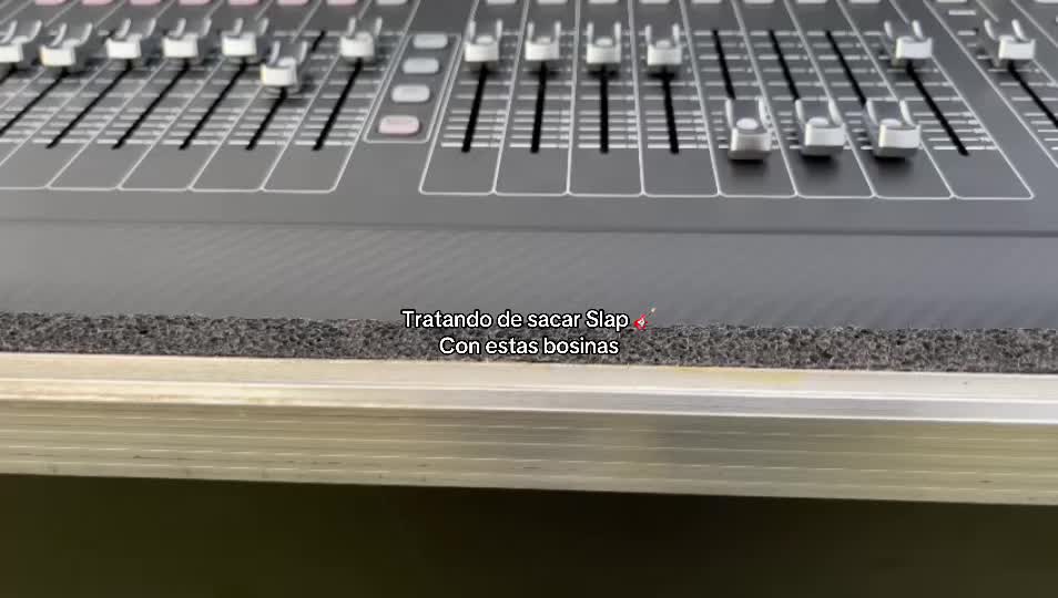 @Rub&eacute;n Vel&aacute;squez 🎸