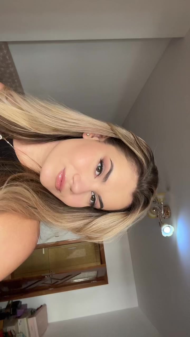 @Aviii