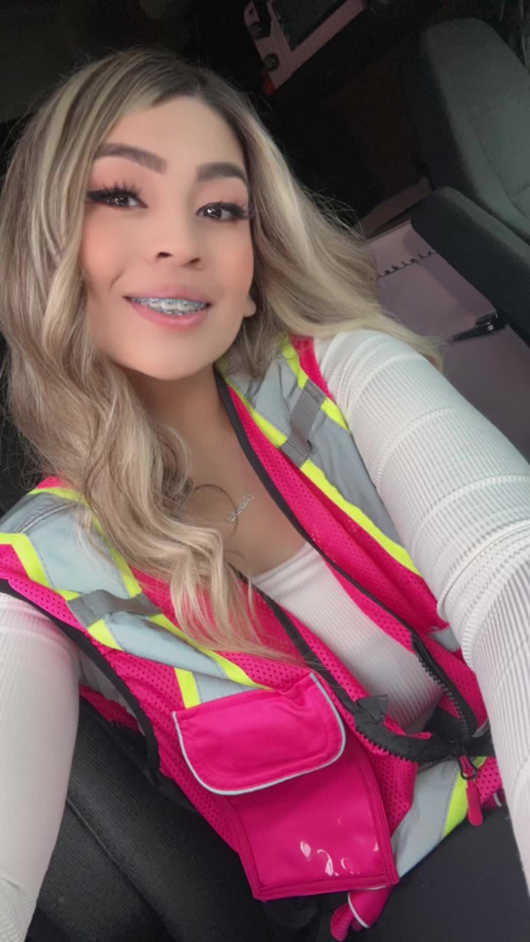 @Brenda Venegas ๐