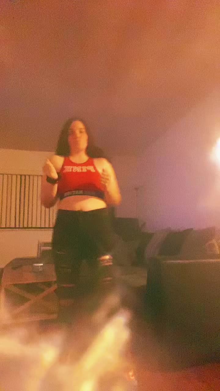 @Red_Baddie22