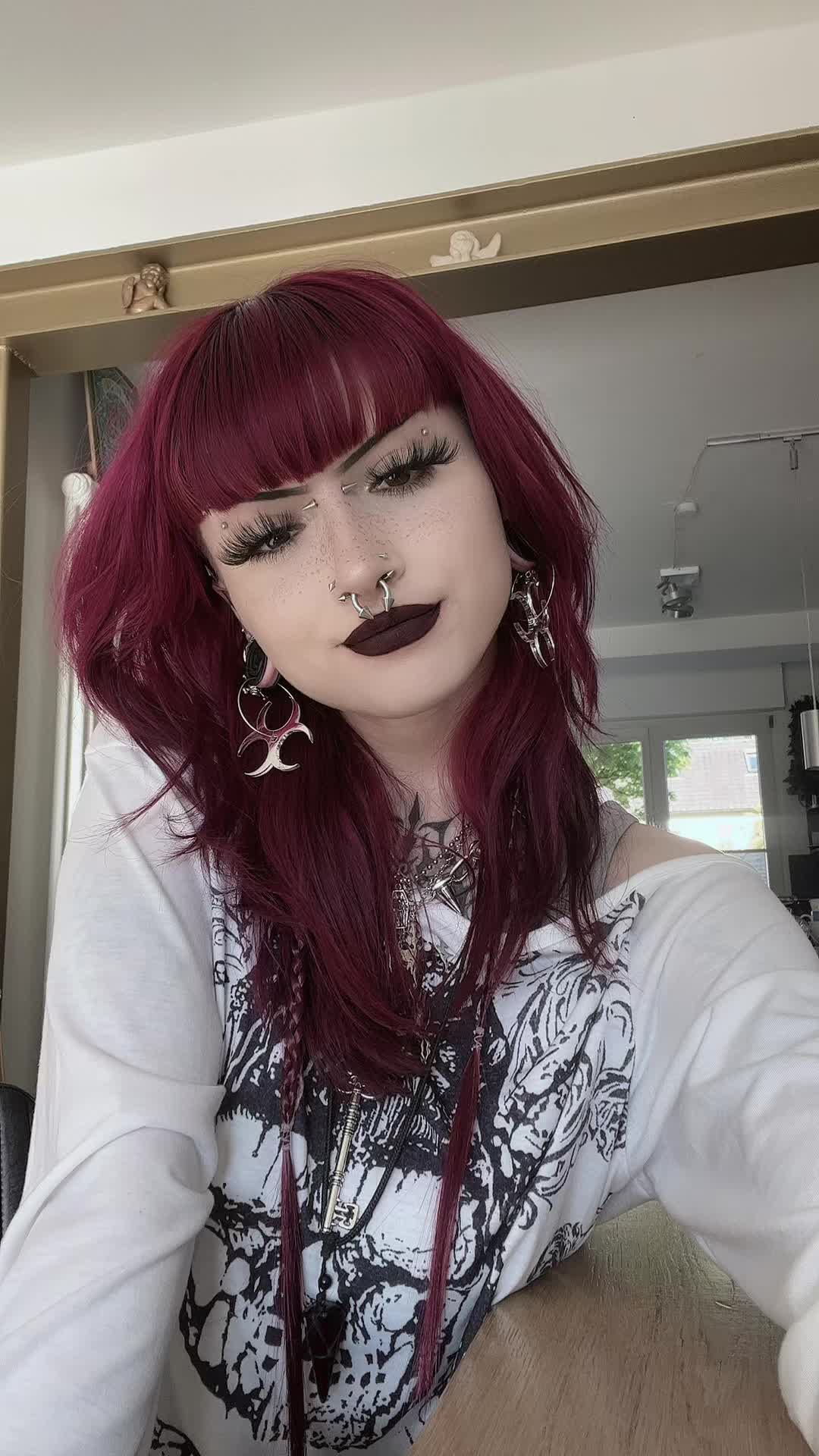 @𝕸𝖆𝖘𝖈𝖍𝖆