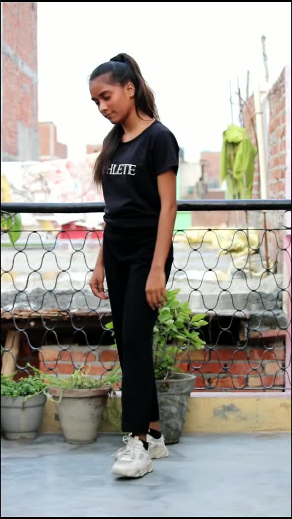 @pooja dancer